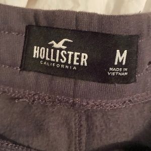 Hollister joggers